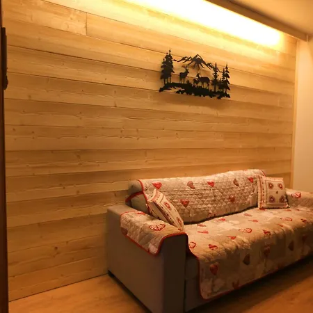 Casa Valentina * Colere